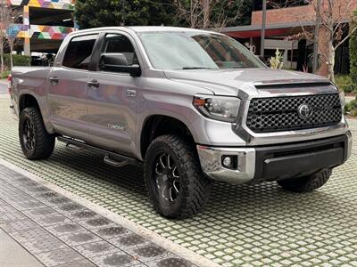 2020 Toyota Tundra SR5   - Photo 9 - Irvine, CA 92612