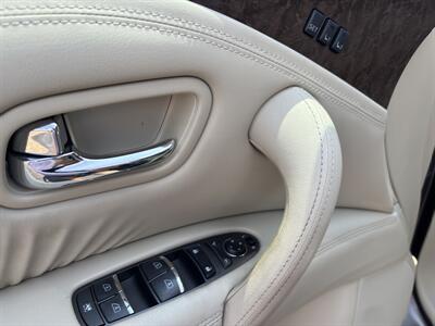 2015 INFINITI QX80   - Photo 16 - Forsyth, GA 31029