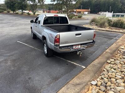 2005 Toyota Tacoma PreRunner V6 4dr Access Cab PreRunner V6   - Photo 2 - Forsyth, GA 31029