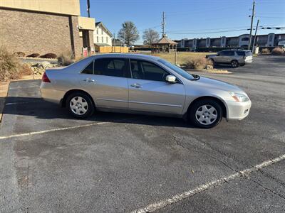 2006 Honda Accord LX - Photo 2 - Forsyth, GA 31029