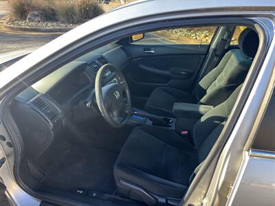 2006 Honda Accord LX - Photo 16 - Forsyth, GA 31029