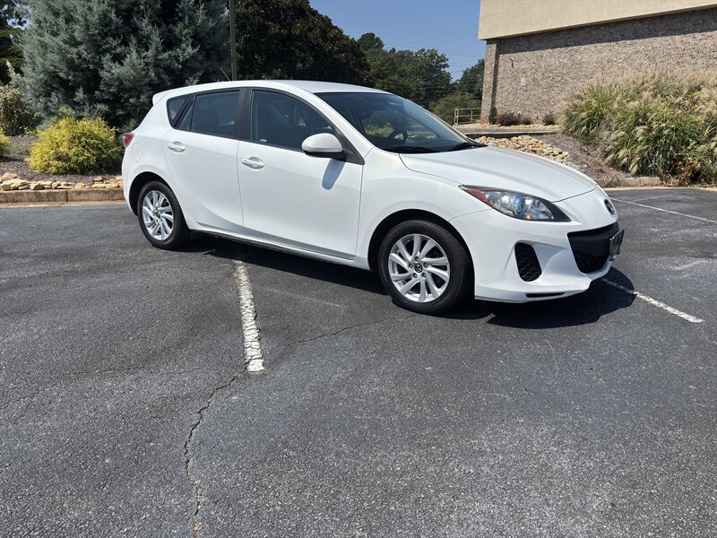 2013 Mazda Mazda3 i Touring  