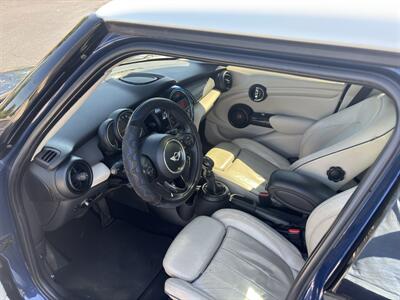 2015 MINI Cooper 5-door   - Photo 7 - Forsyth, GA 31029