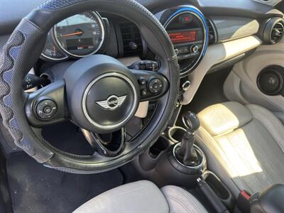 2015 MINI Cooper 5-door   - Photo 15 - Forsyth, GA 31029
