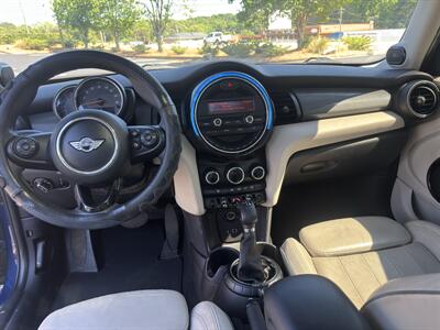 2015 MINI Cooper 5-door   - Photo 16 - Forsyth, GA 31029