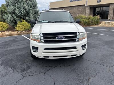 2015 Ford Expedition XLT - Photo 2 - Forsyth, GA 31029