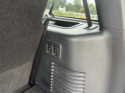 2015 Ford Expedition XLT - Photo 10 - Forsyth, GA 31029