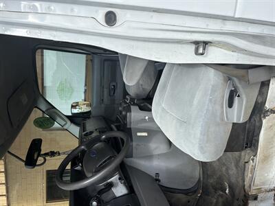2012 Ford E-350 SD XLT   - Photo 9 - Forsyth, GA 31029