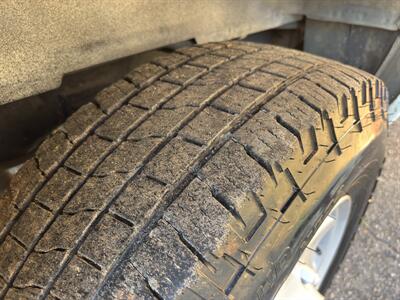 2012 Ford E-Series 350 E-350 SD XLT   - Photo 13 - Forsyth, GA 31029