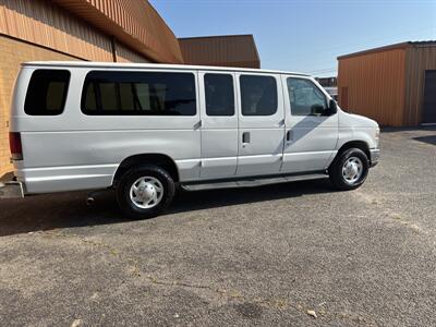 2012 Ford E-Series 350 E-350 SD XLT   - Photo 4 - Forsyth, GA 31029