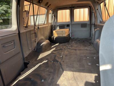 2012 Ford E-Series 350 E-350 SD XLT   - Photo 10 - Forsyth, GA 31029