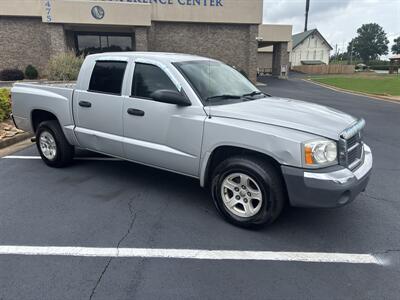 2005 Dodge Dakota SLT   - Photo 4 - Forsyth, GA 31029