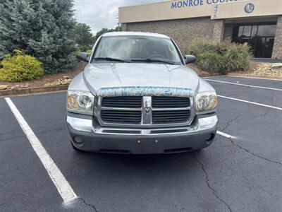 2005 Dodge Dakota SLT   - Photo 3 - Forsyth, GA 31029