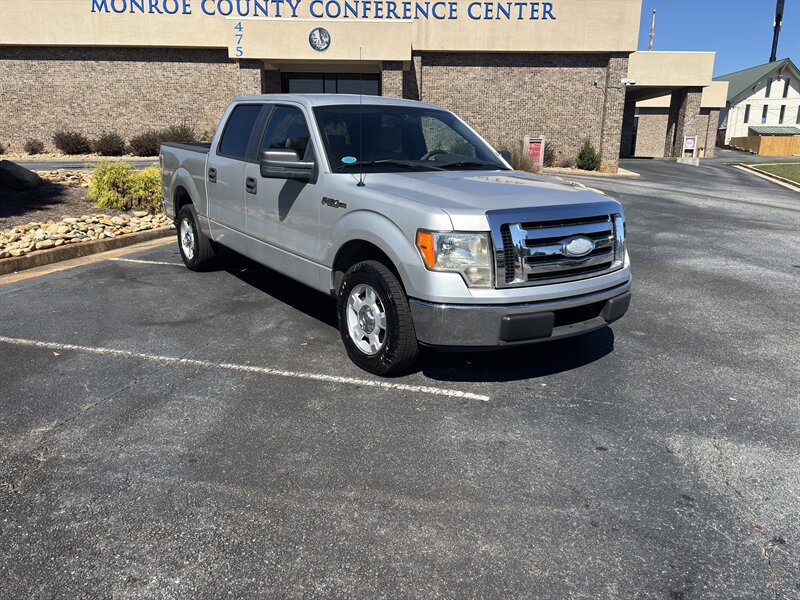 2009 Ford F-150 XLT  