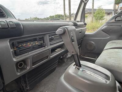 2005 Isuzu NPR   - Photo 19 - Forsyth, GA 31029