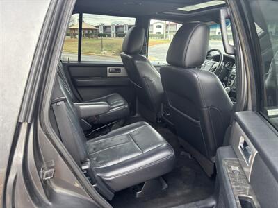 2017 Ford Expedition Limited   - Photo 8 - Forsyth, GA 31029