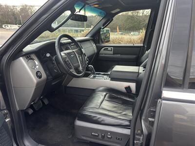 2017 Ford Expedition Limited   - Photo 17 - Forsyth, GA 31029
