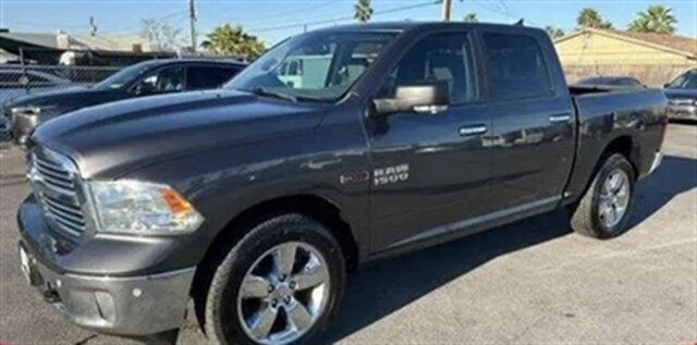 2015 RAM 1500's photo