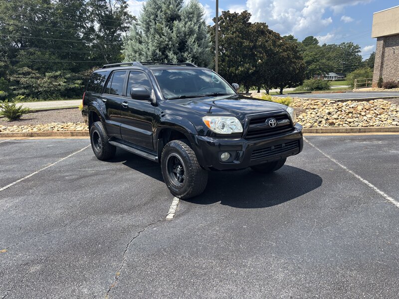 2007 Toyota 4Runner SR5 SR5 4dr SUV - Photo 1 - Forsyth, GA 31029