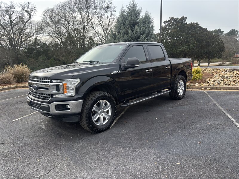 2018 Ford F-150 XLT   - Photo 1 - Forsyth, GA 31029