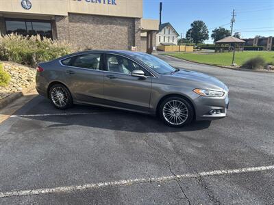 2014 Ford Fusion SE   - Photo 2 - Forsyth, GA 31029