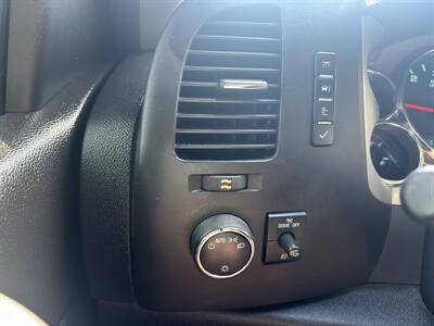 2012 GMC Sierra 1500 SLE   - Photo 16 - Forsyth, GA 31029