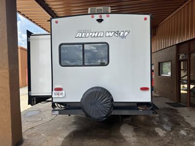 2021 Forest River Cherokee Alpha Wolf Limited   - Photo 14 - Forsyth, GA 31029