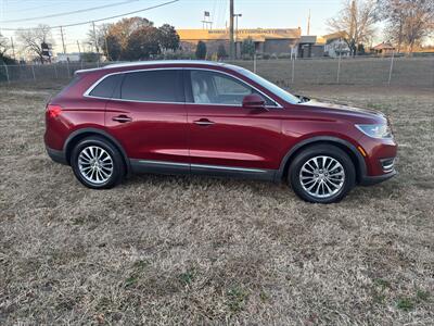 2016 Lincoln MKX Select   - Photo 2 - Forsyth, GA 31029