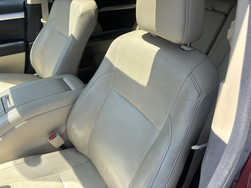 2016 Toyota Highlander XLE - Photo 14