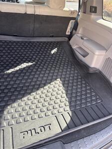 2013 Honda Pilot LX - Photo 15 - Forsyth, GA 31029