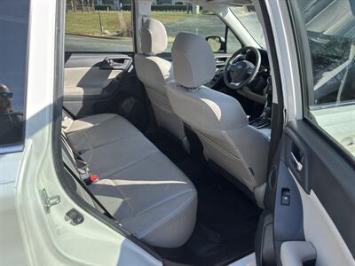 2015 Subaru Forester 2.5i Touring   - Photo 10 - Forsyth, GA 31029