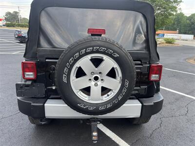 2012 Jeep Wrangler Unlimited Sahara - Photo 8 - Forsyth, GA 31029