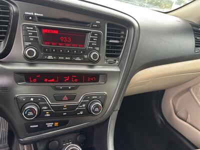 2013 Kia Optima EX   - Photo 8 - Forsyth, GA 31029