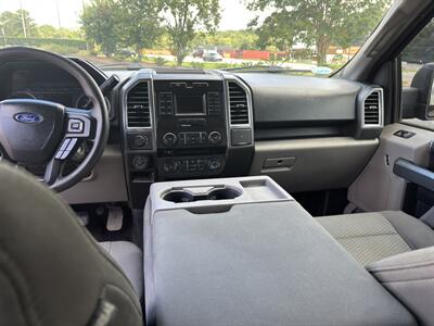 2016 Ford F-150 XLT   - Photo 16 - Forsyth, GA 31029
