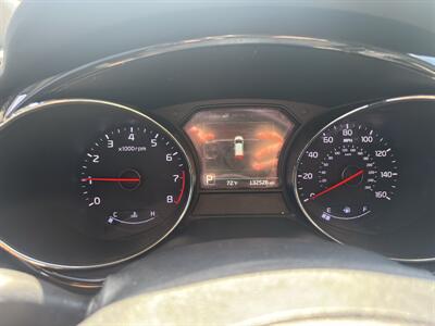 2016 Kia Sedona EX   - Photo 27 - Forsyth, GA 31029