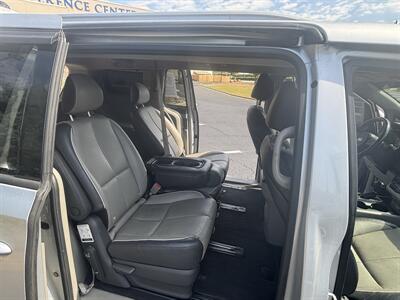 2016 Kia Sedona EX   - Photo 25 - Forsyth, GA 31029