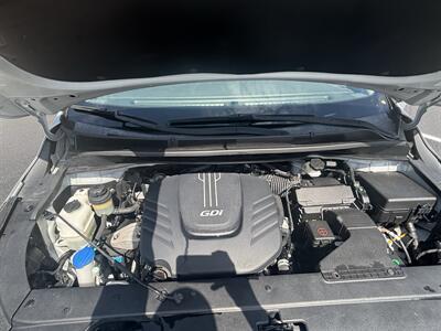 2016 Kia Sedona EX   - Photo 11 - Forsyth, GA 31029