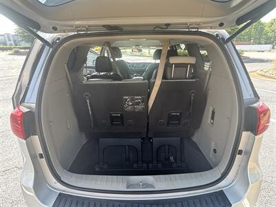 2016 Kia Sedona EX   - Photo 22 - Forsyth, GA 31029