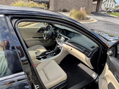 2014 Honda Accord EX-L V6   - Photo 10 - Forsyth, GA 31029