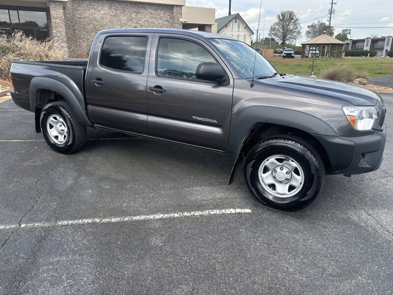 2012 Toyota Tacoma PreRunner  