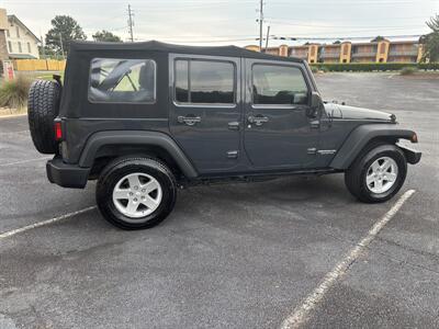 2017 Jeep Wrangler Unlimited Sport S   - Photo 6 - Forsyth, GA 31029