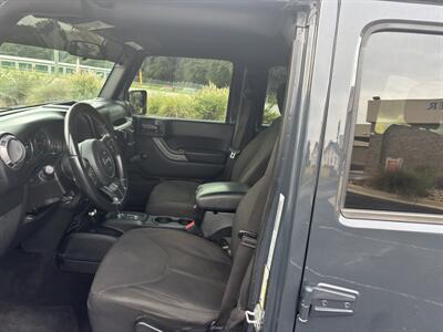 2017 Jeep Wrangler Unlimited Sport S   - Photo 8 - Forsyth, GA 31029