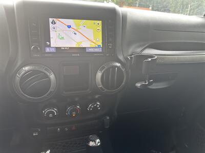 2017 Jeep Wrangler Unlimited Sport S   - Photo 14 - Forsyth, GA 31029
