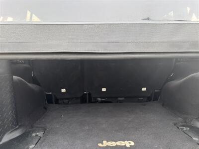 2017 Jeep Wrangler Unlimited Sport S   - Photo 10 - Forsyth, GA 31029