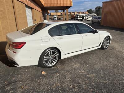 2017 BMW 7 Series 750i xDrive   - Photo 6 - Forsyth, GA 31029