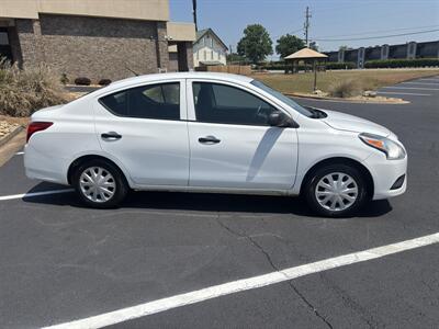 2015 Nissan Versa 1.6 S   - Photo 5 - Forsyth, GA 31029