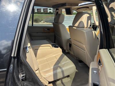 2007 Lincoln Navigator Luxury   - Photo 7 - Forsyth, GA 31029