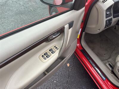 2007 Volvo S60 2.5T   - Photo 14 - Forsyth, GA 31029