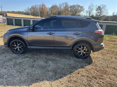 2018 Toyota RAV4 SE   - Photo 6 - Forsyth, GA 31029