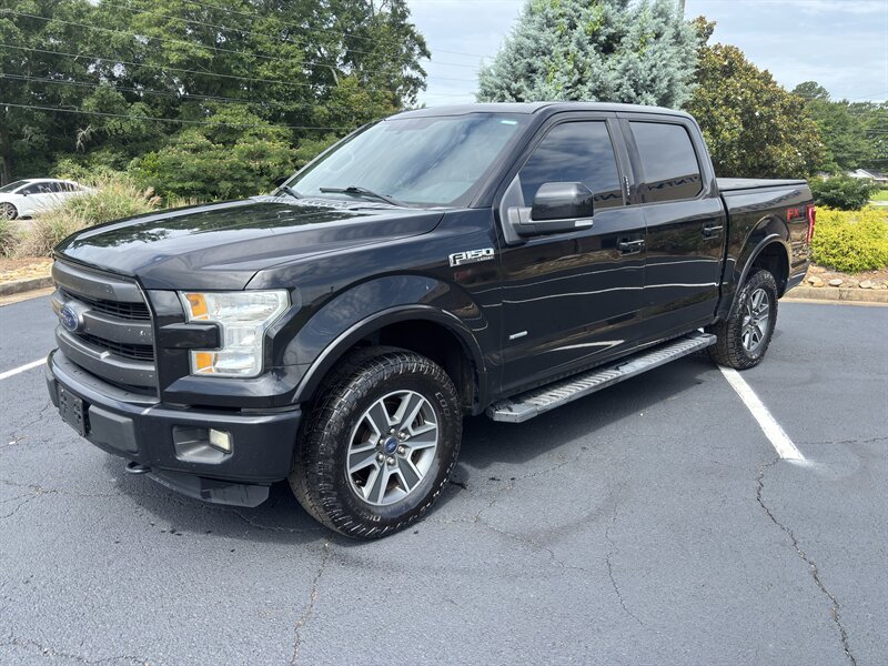 2016 Ford F-150 LARIAT  